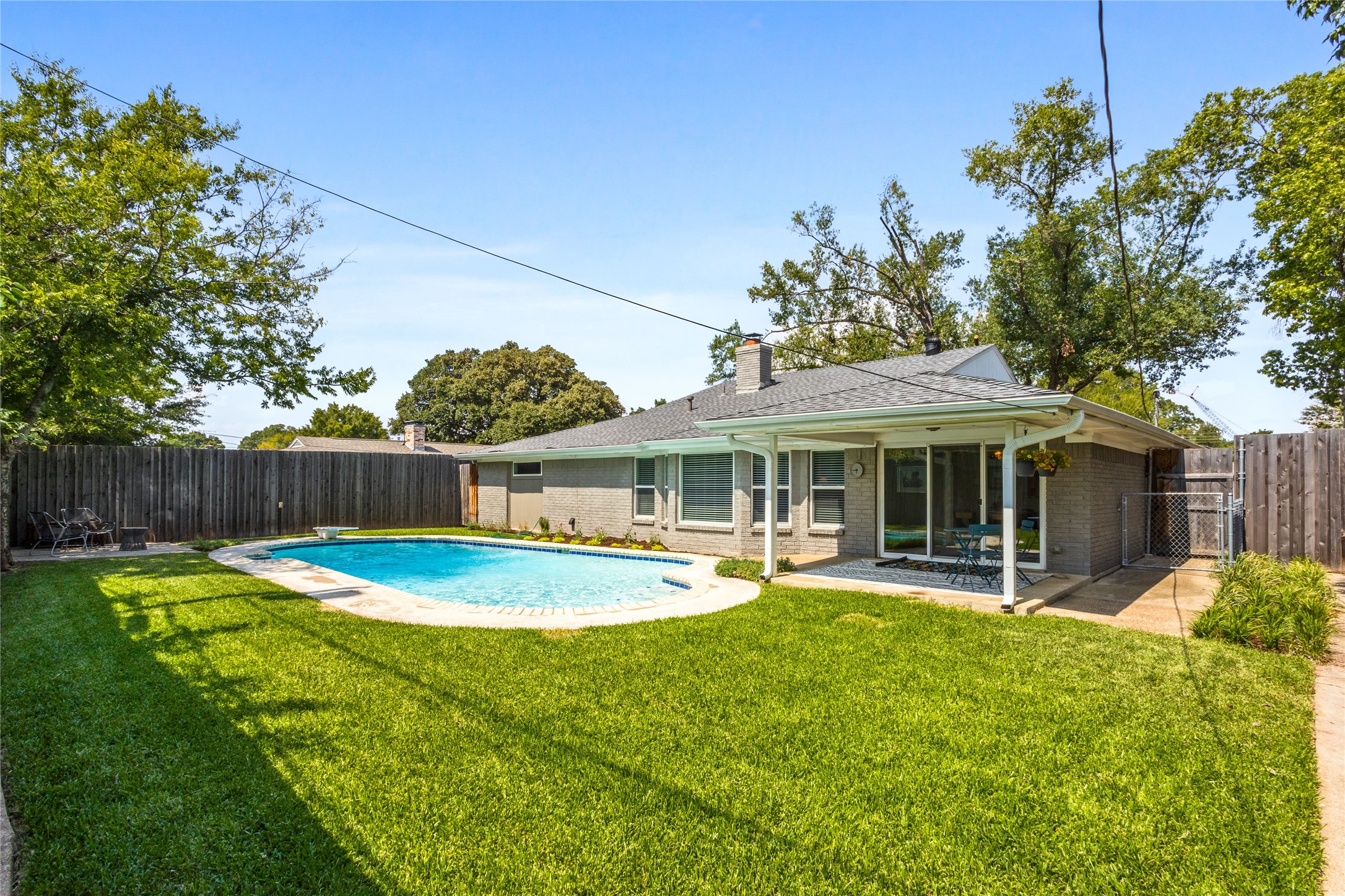 606 Burnwood Drive Irving TX 75062
