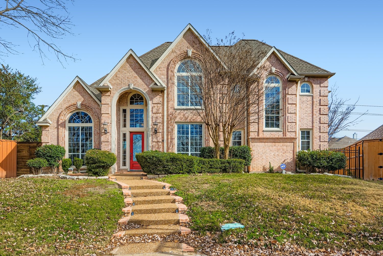 7411 Hour Glass Circle Dallas TX 75252