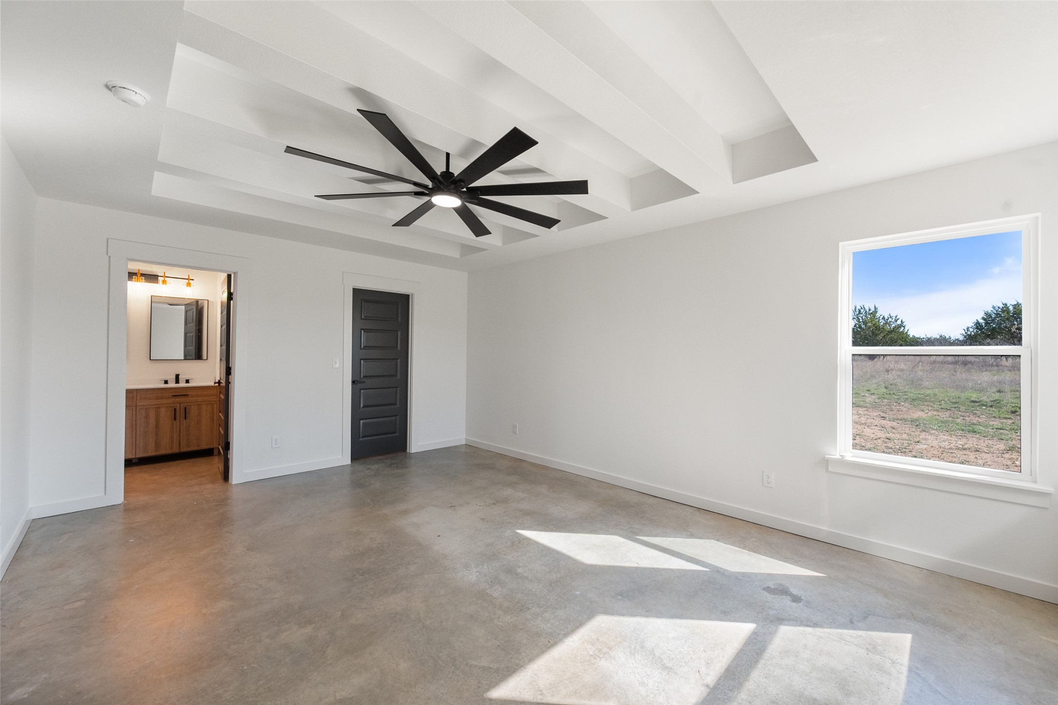 1053 Bluff Creek Drive Strawn TX 76475