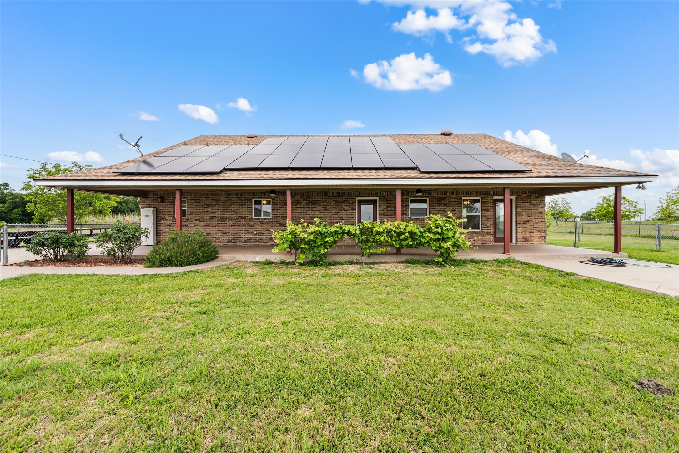 216 Monument Trail Lorena TX 76655
