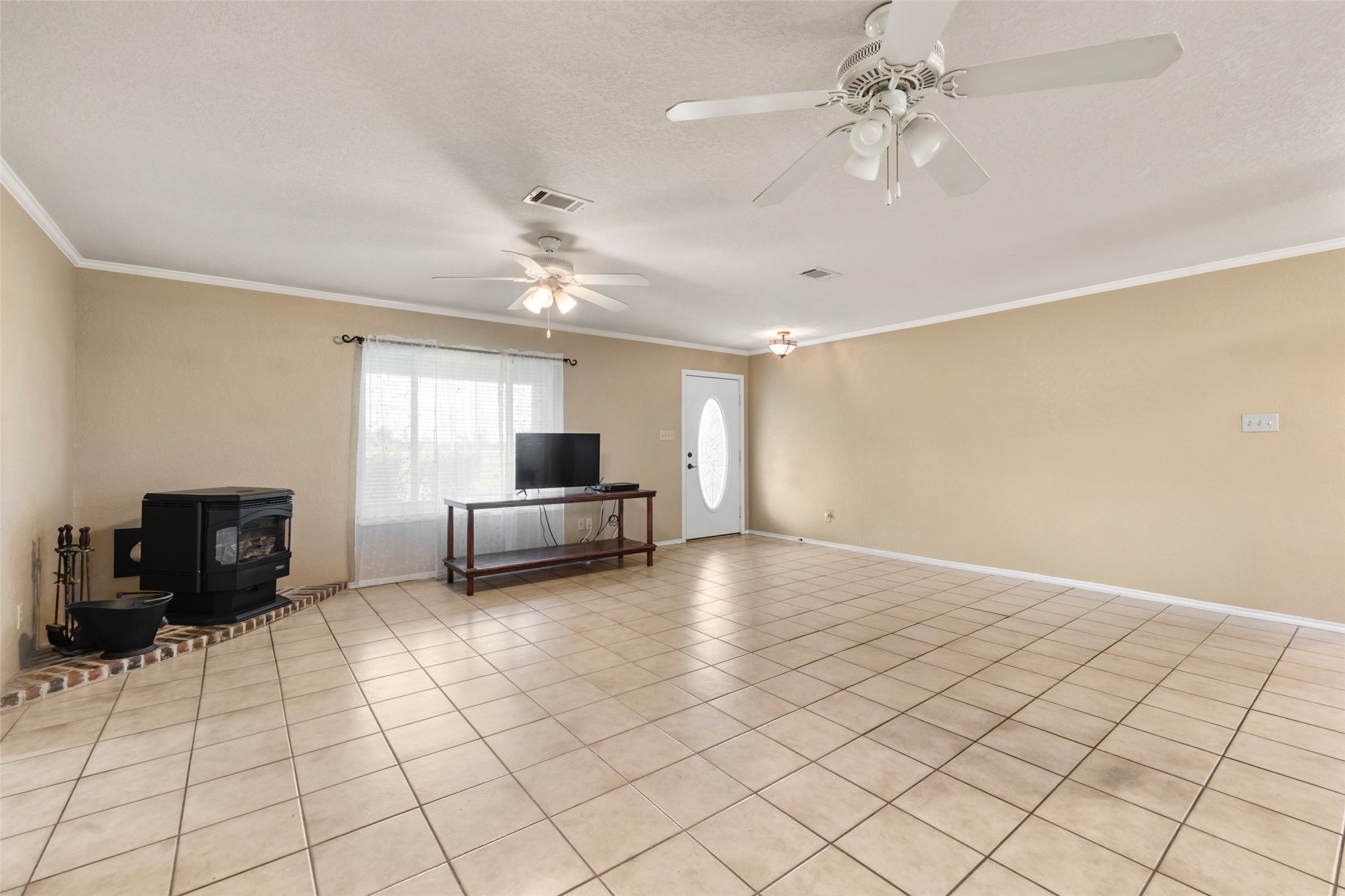 216 Monument Trail Lorena TX 76655