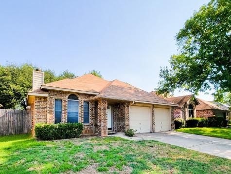 2740 Salado Trail Fort Worth TX 76118