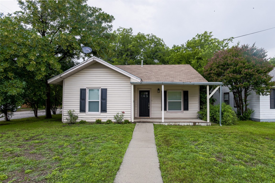 1315 Avenue J Brownwood TX 76801
