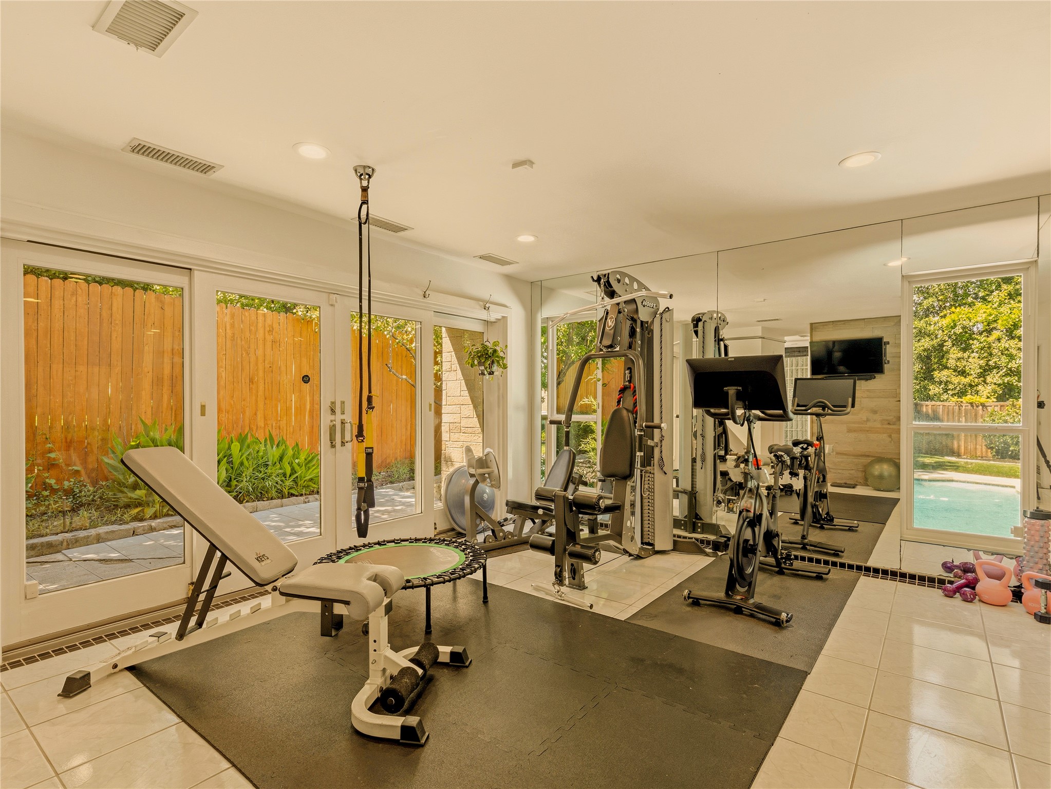 14 Windward Road Benbrook TX 76132