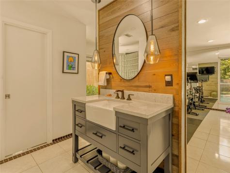 14 Windward Road Benbrook TX 76132