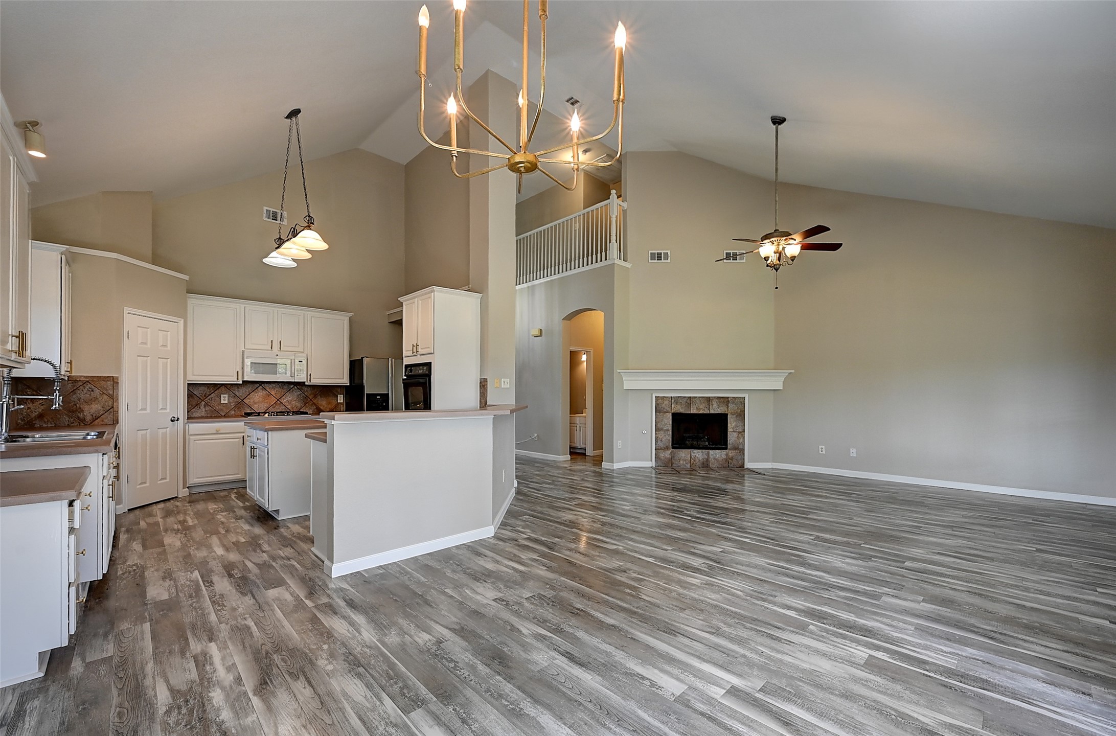 7500 Parkgate Drive Fort Worth TX 76137