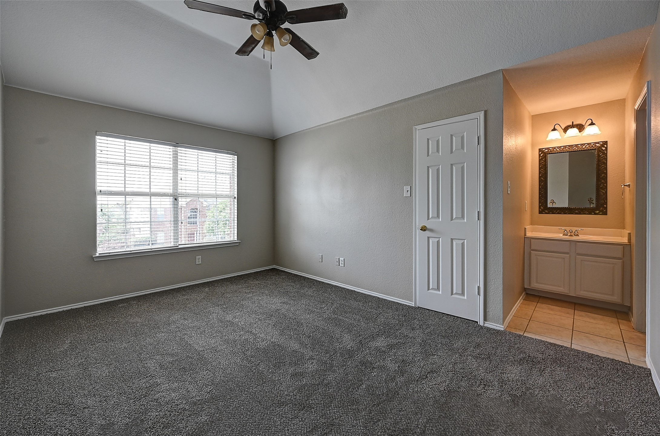 7500 Parkgate Drive Fort Worth TX 76137