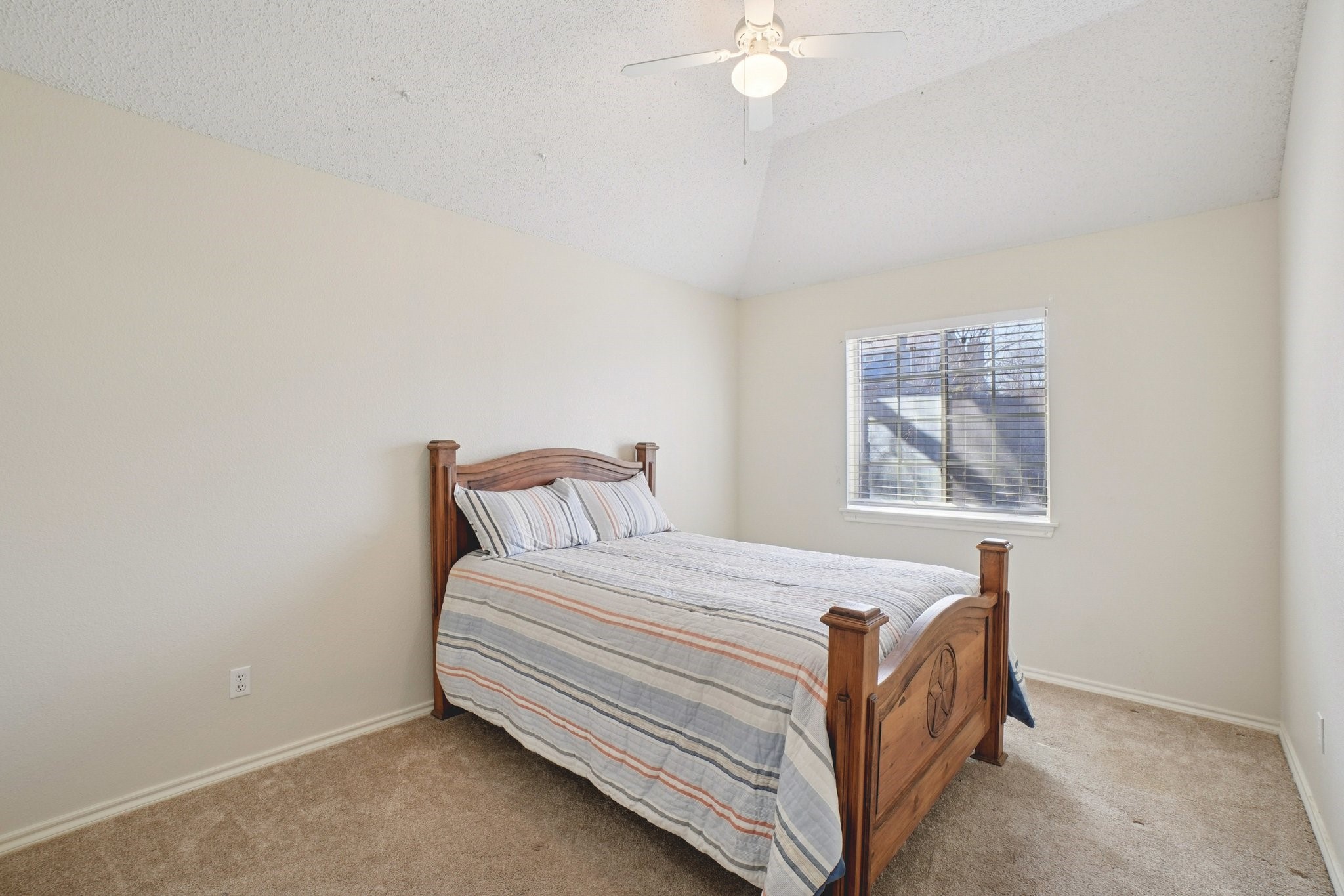 1427 Shadow Run Weatherford TX 76086
