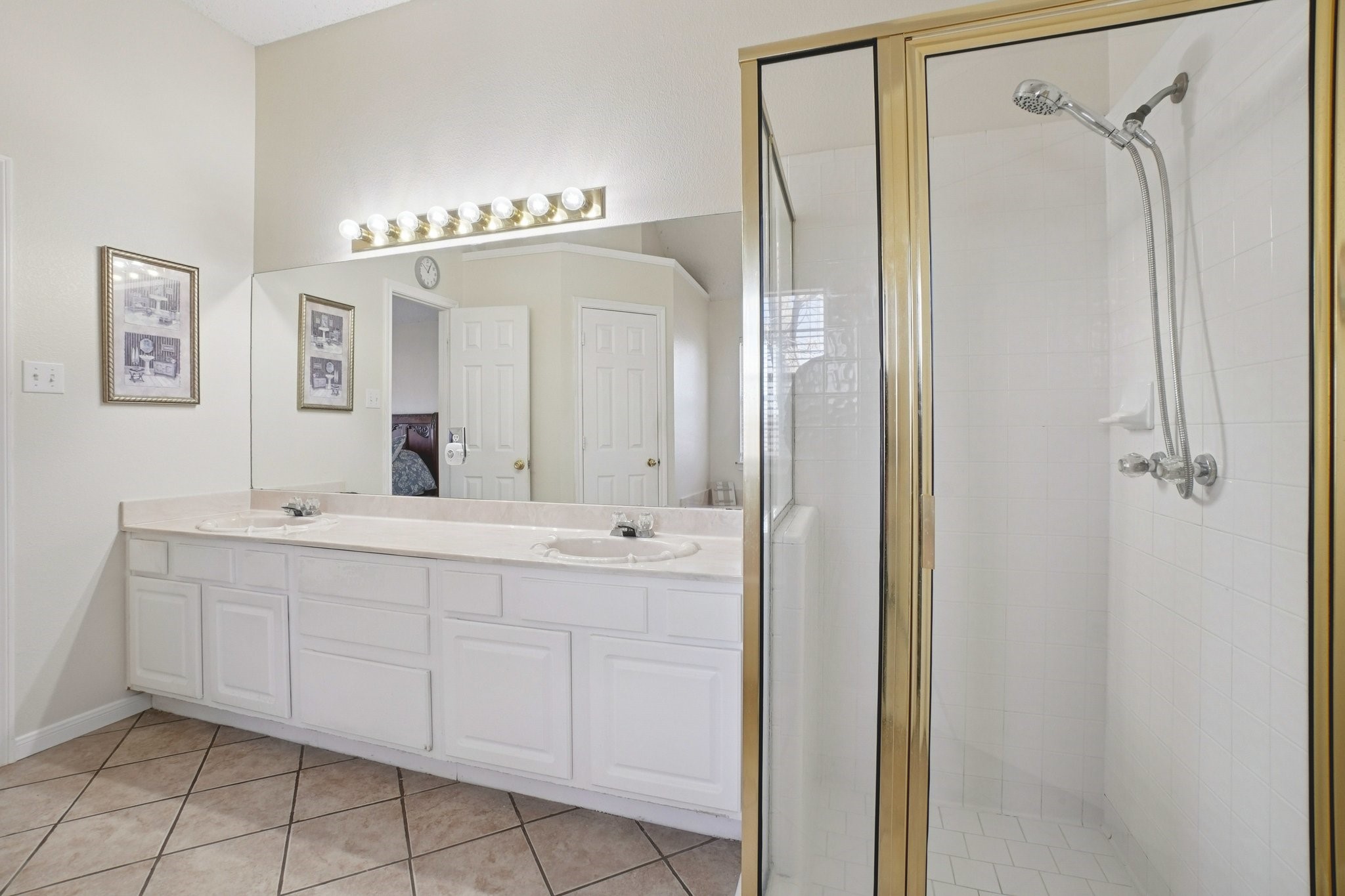 1427 Shadow Run Weatherford TX 76086