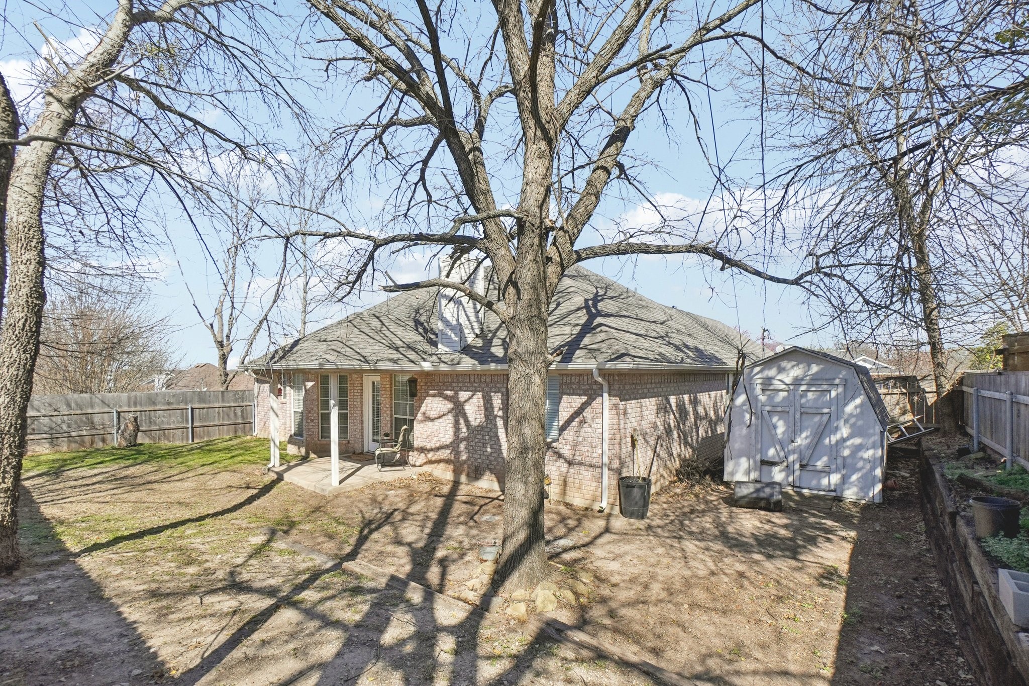 1427 Shadow Run Weatherford TX 76086