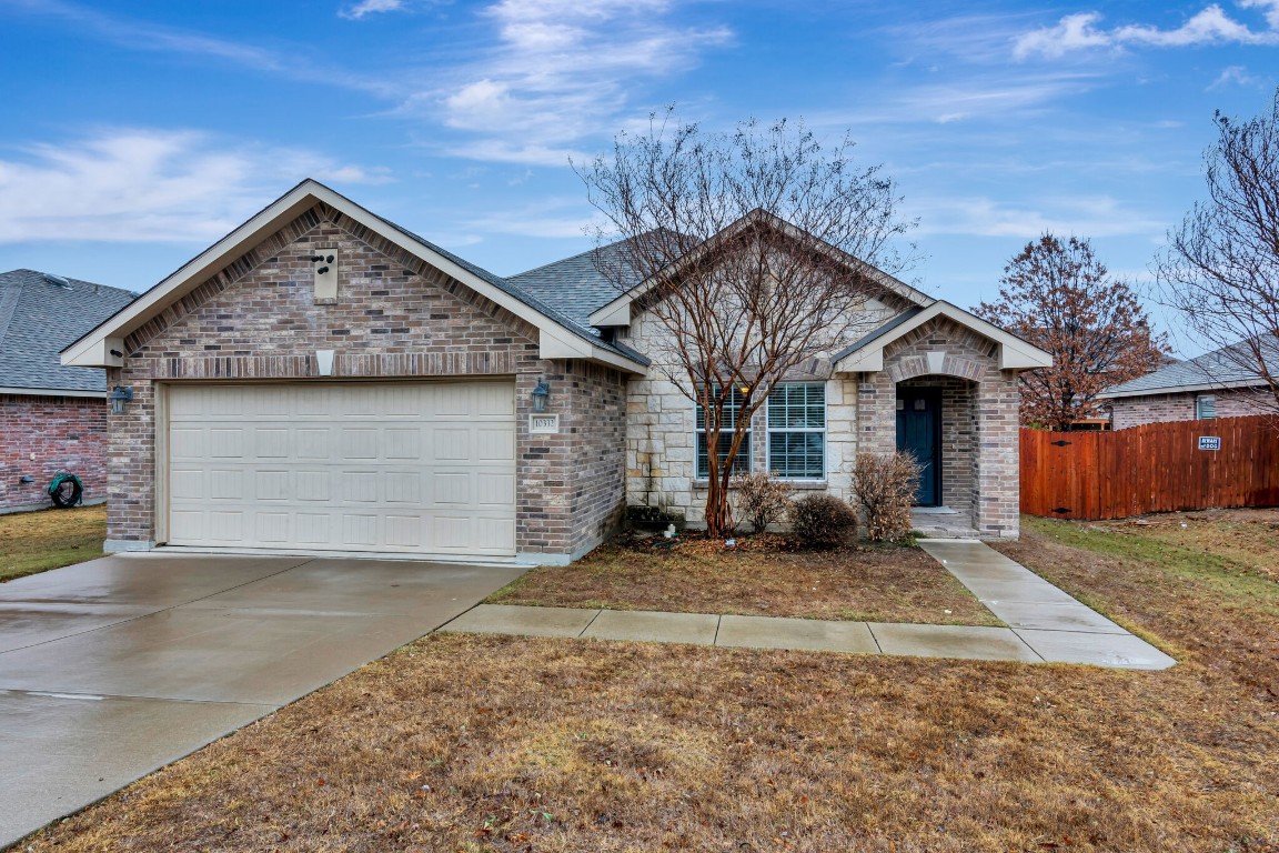 10332 Pyrite Drive Fort Worth TX 76131