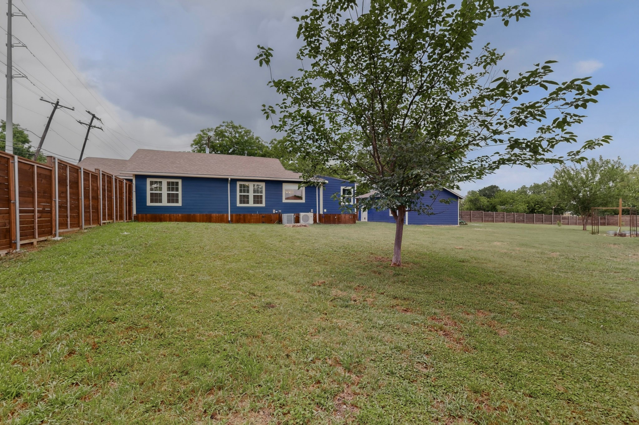 304 E County Line Road Royse City TX 75189
