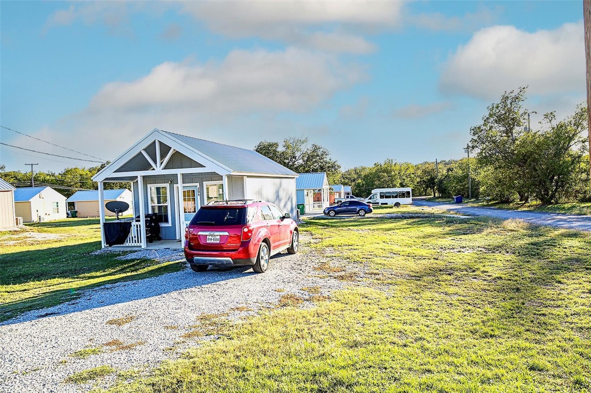 200 W Riley Street Bowie TX 76230