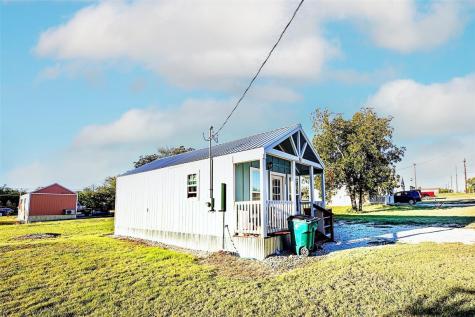 200 W Riley Street Bowie TX 76230