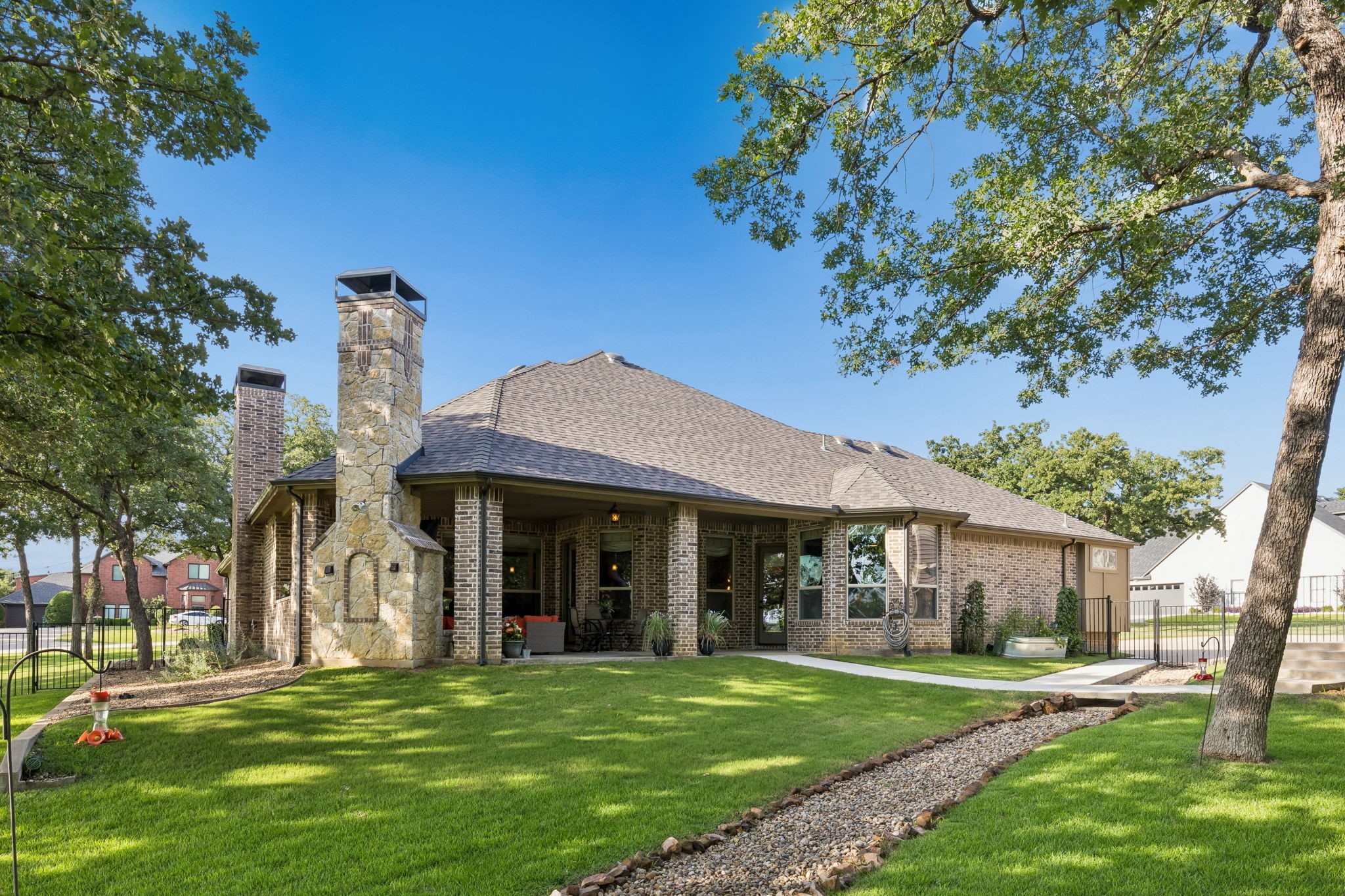 120 Hidden Valley Airpark Shady Shores TX 76208