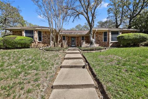 2307 Canyonwood Drive Arlington TX 76012