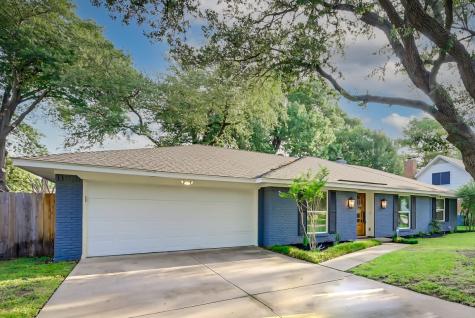 2109 Friar Tuck Drive Arlington TX 76013