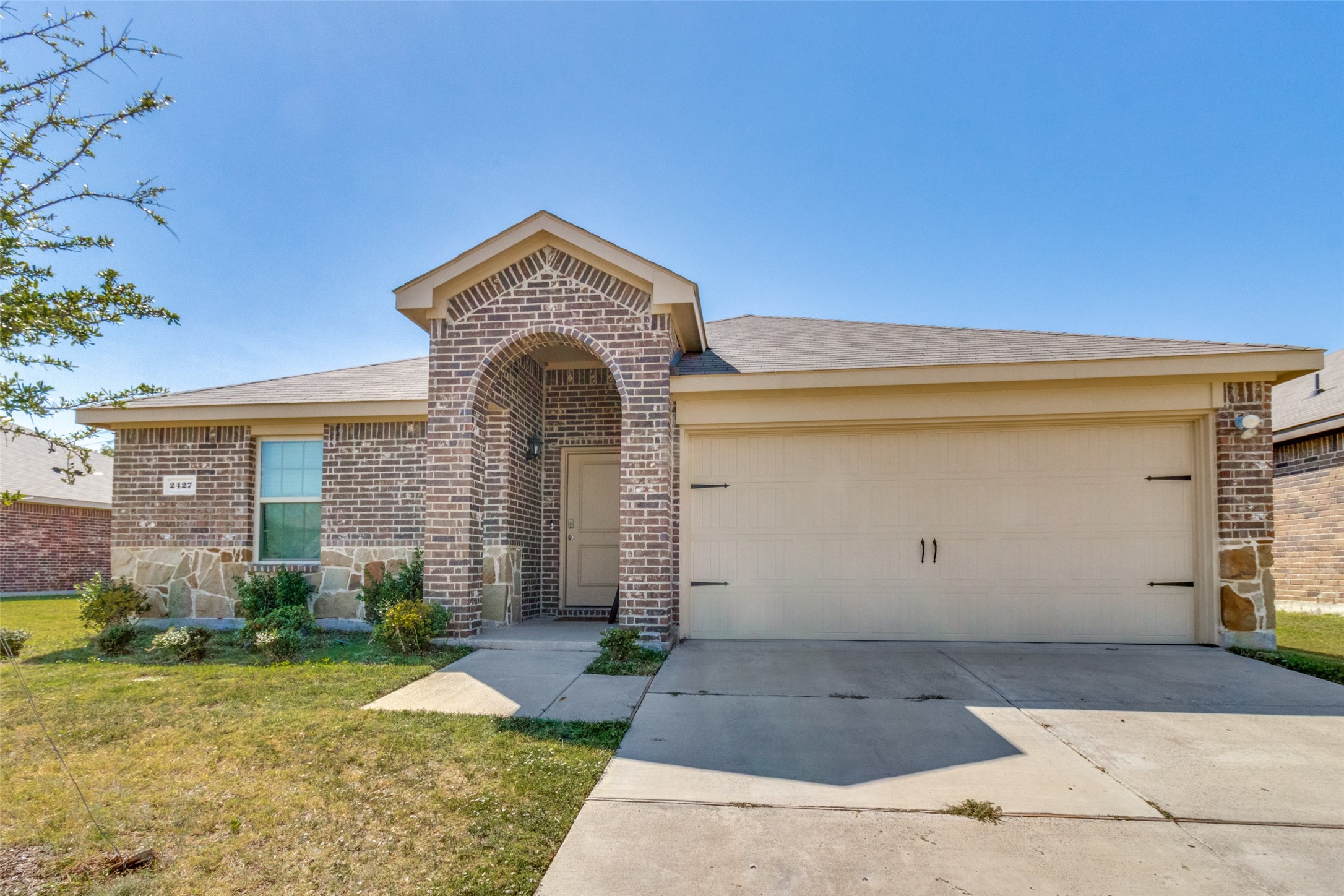 2427 Burkburnett Drive Forney TX 75126