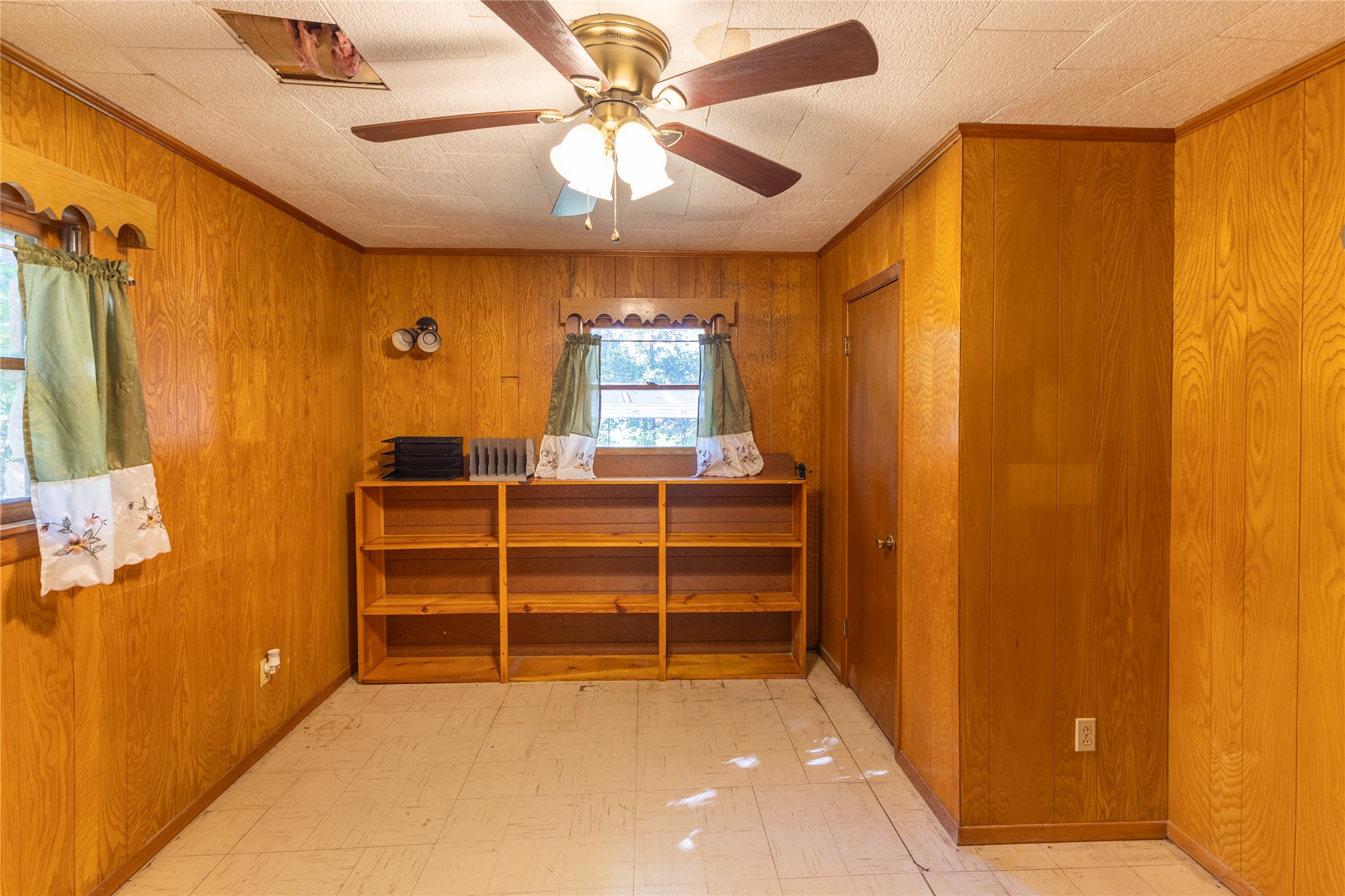 305 Bryan Street Glen Rose TX 76043