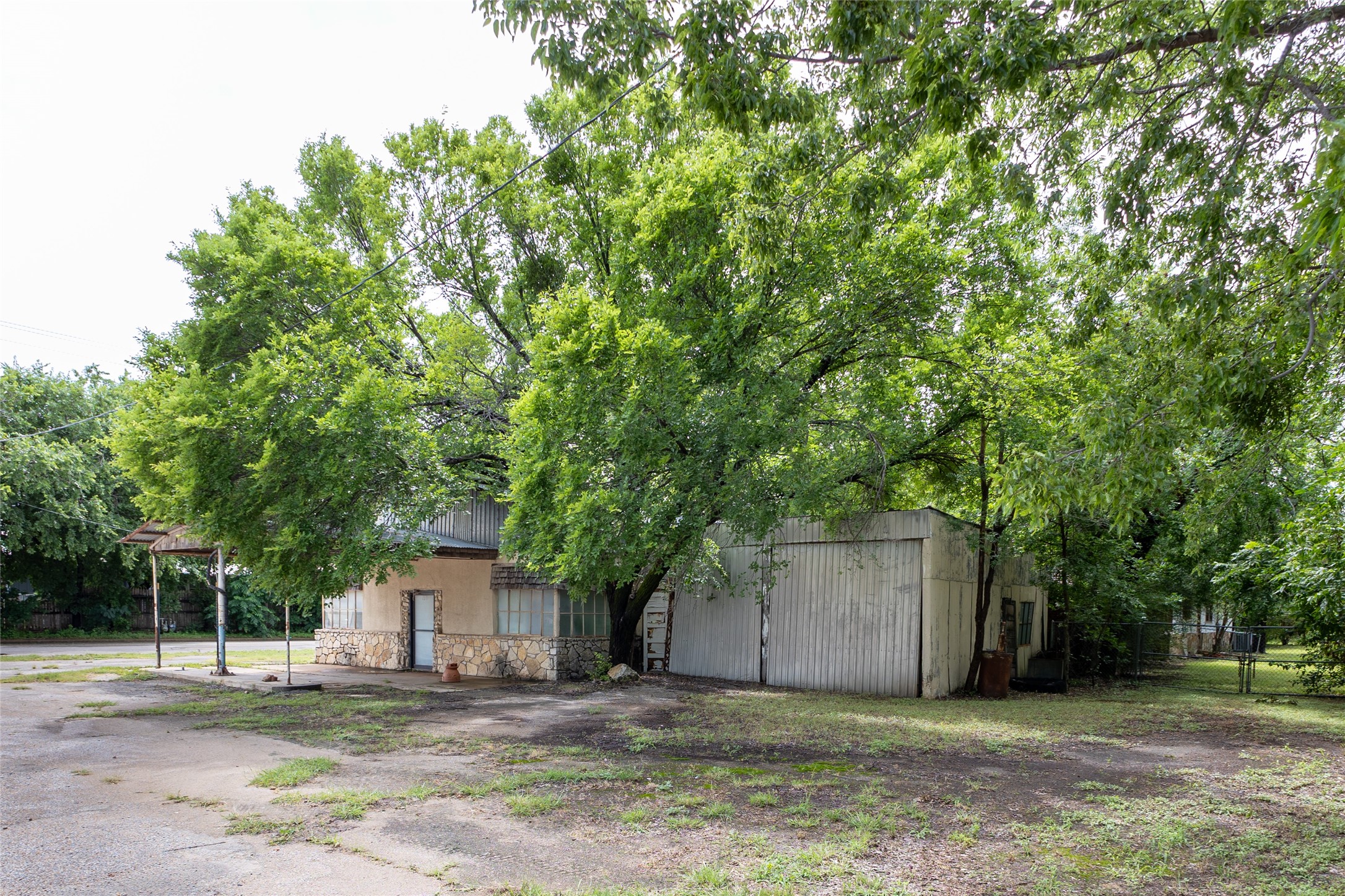 305 Bryan Street Glen Rose TX 76043