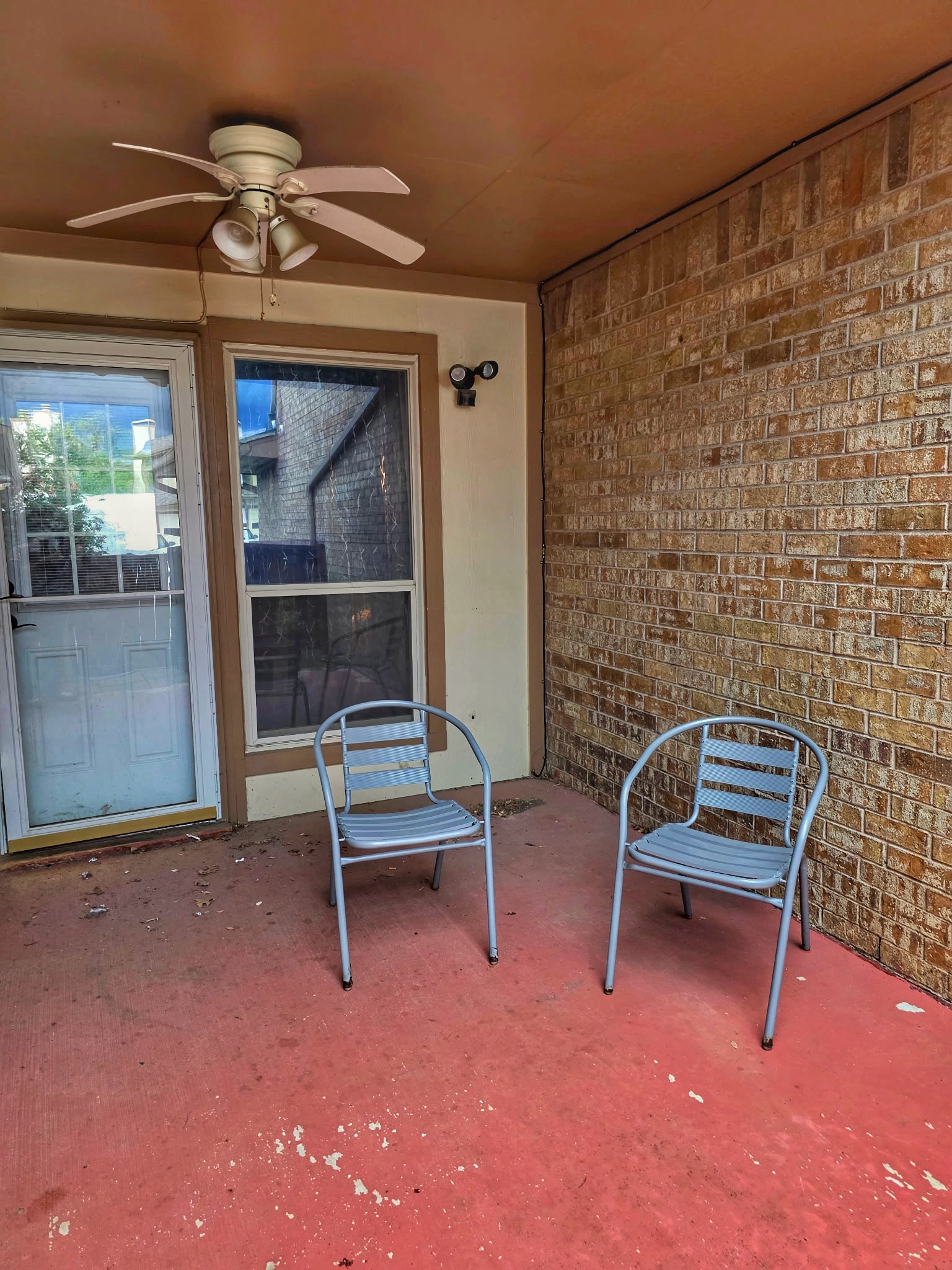 88 Morrow Drive Bedford TX 76021