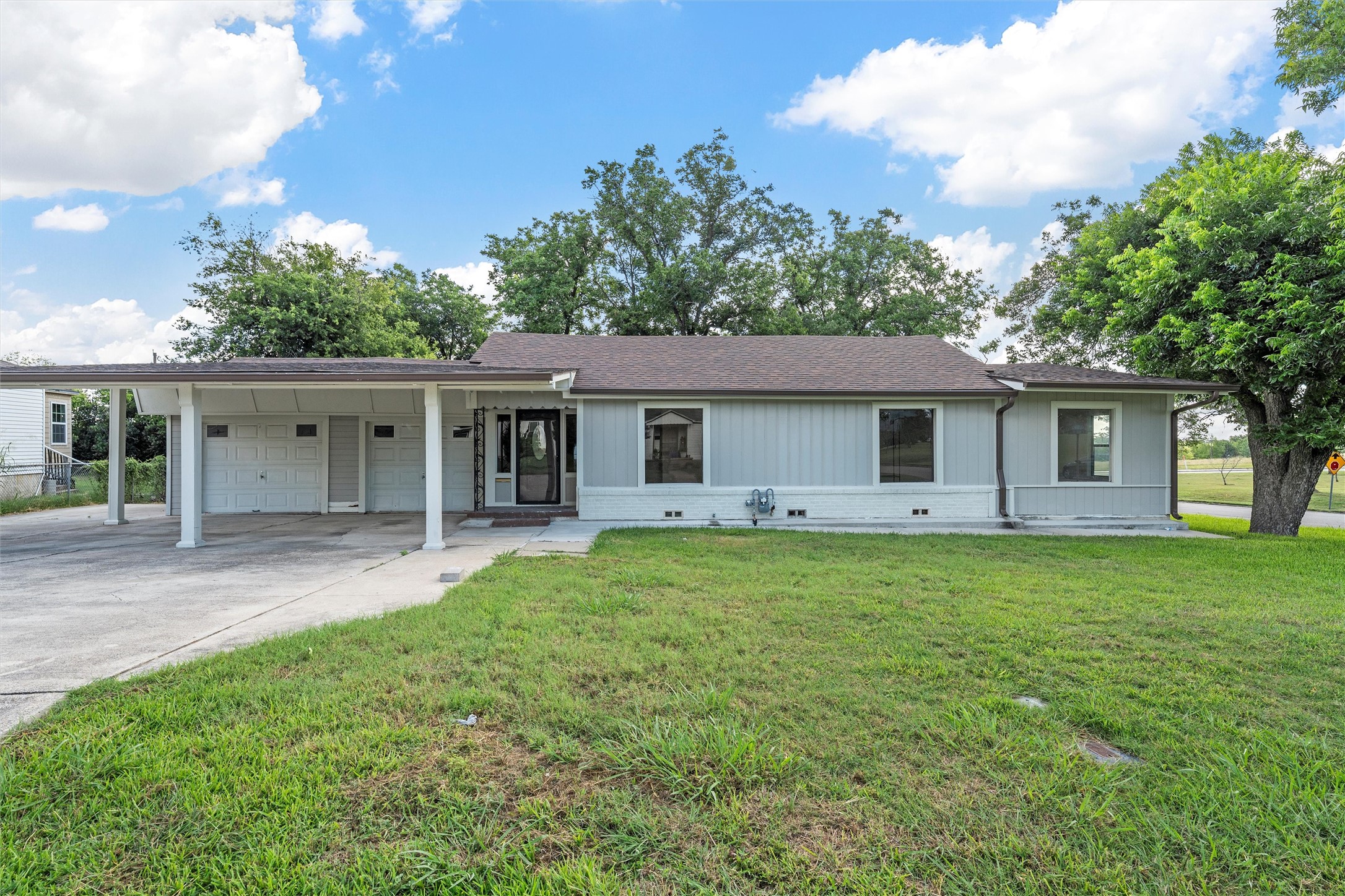 1524 E Avenue B Temple TX 76501