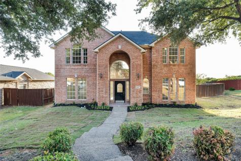 2417 Queens Court Carrollton TX 75006