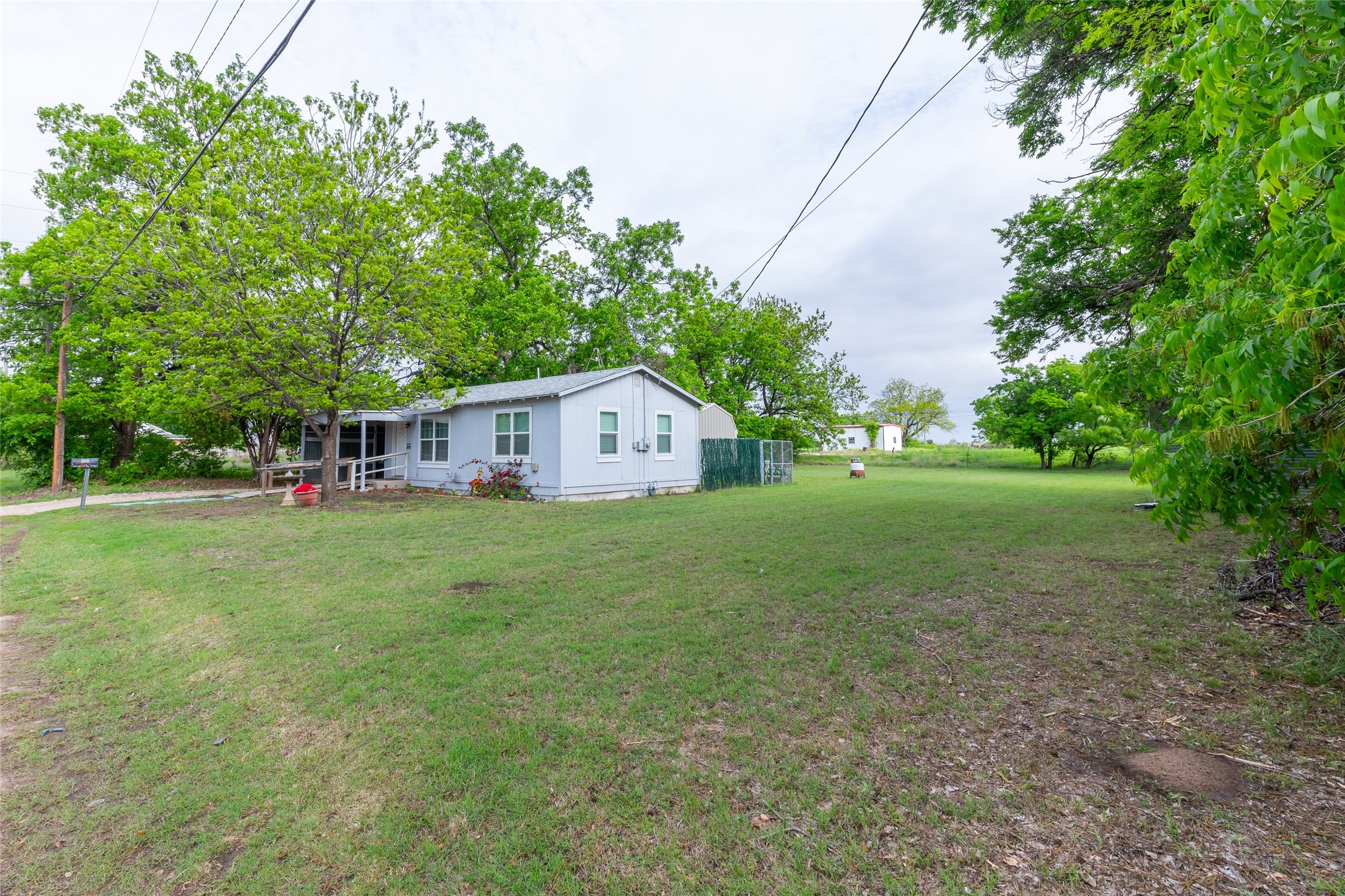 810 State Street Winters TX 79567