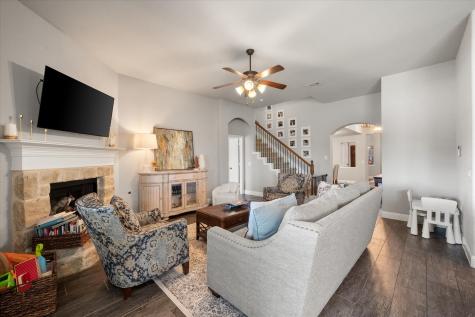 515 Carnation Lane Mansfield TX 76063