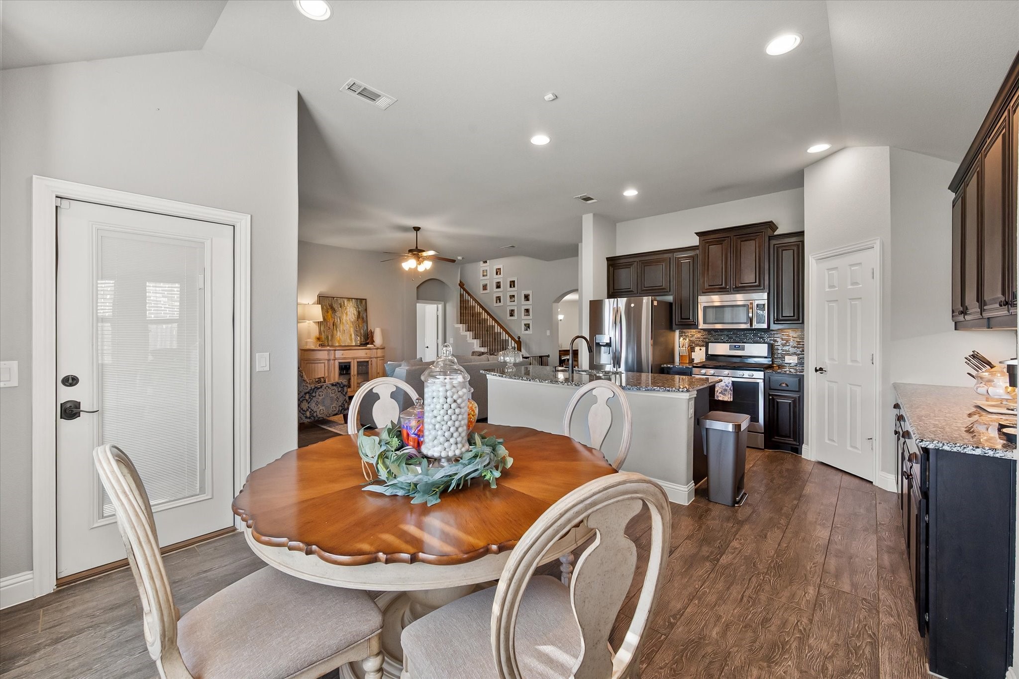 515 Carnation Lane Mansfield TX 76063