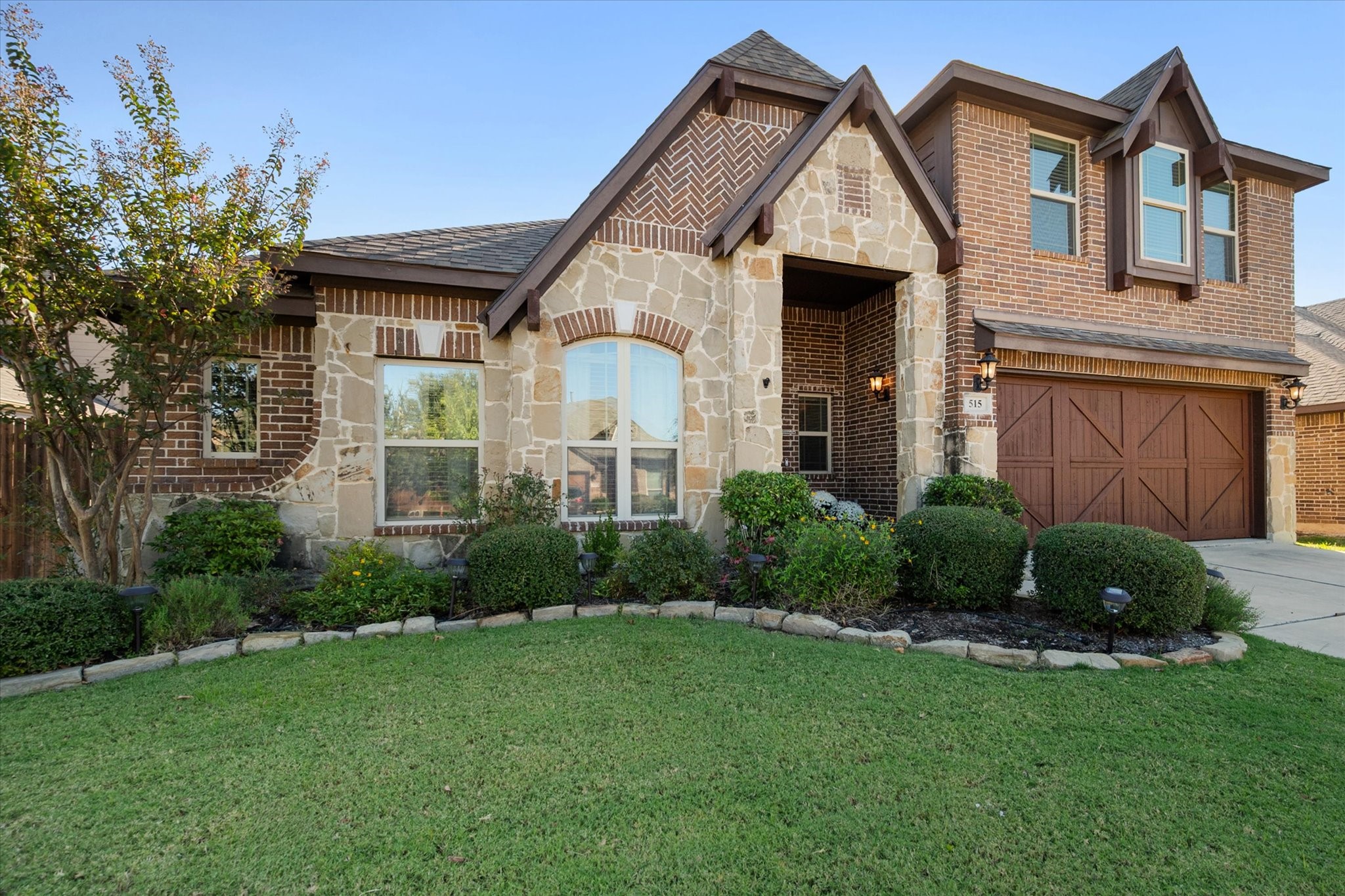 515 Carnation Lane Mansfield TX 76063