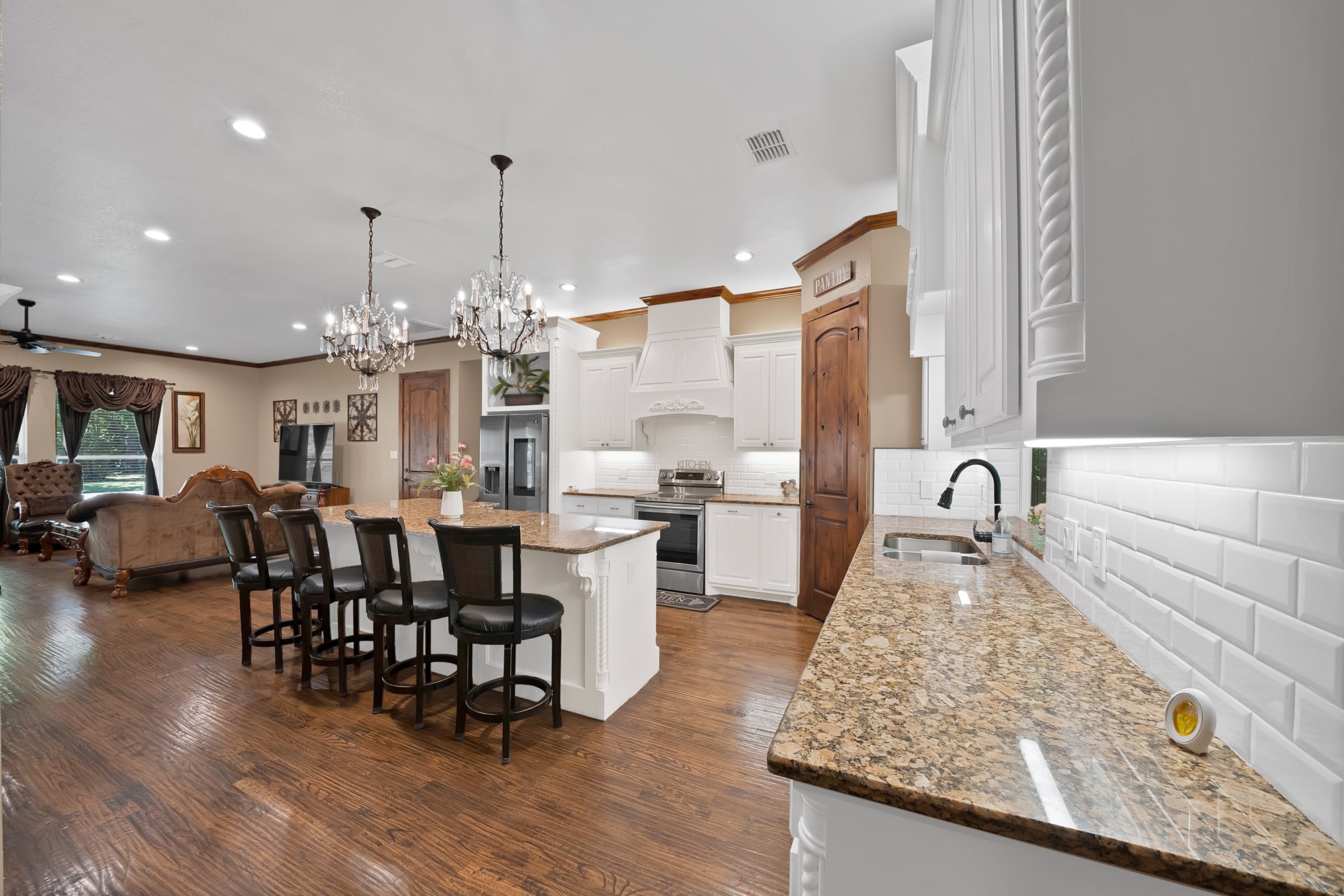 4713 Bernice Street Haltom City TX 76117
