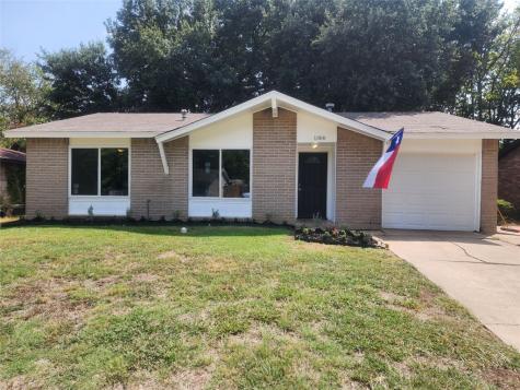 1300 Rosewood Lane Arlington TX 76010