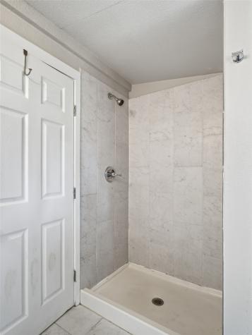 814 Westmount Avenue Dallas TX 75211
