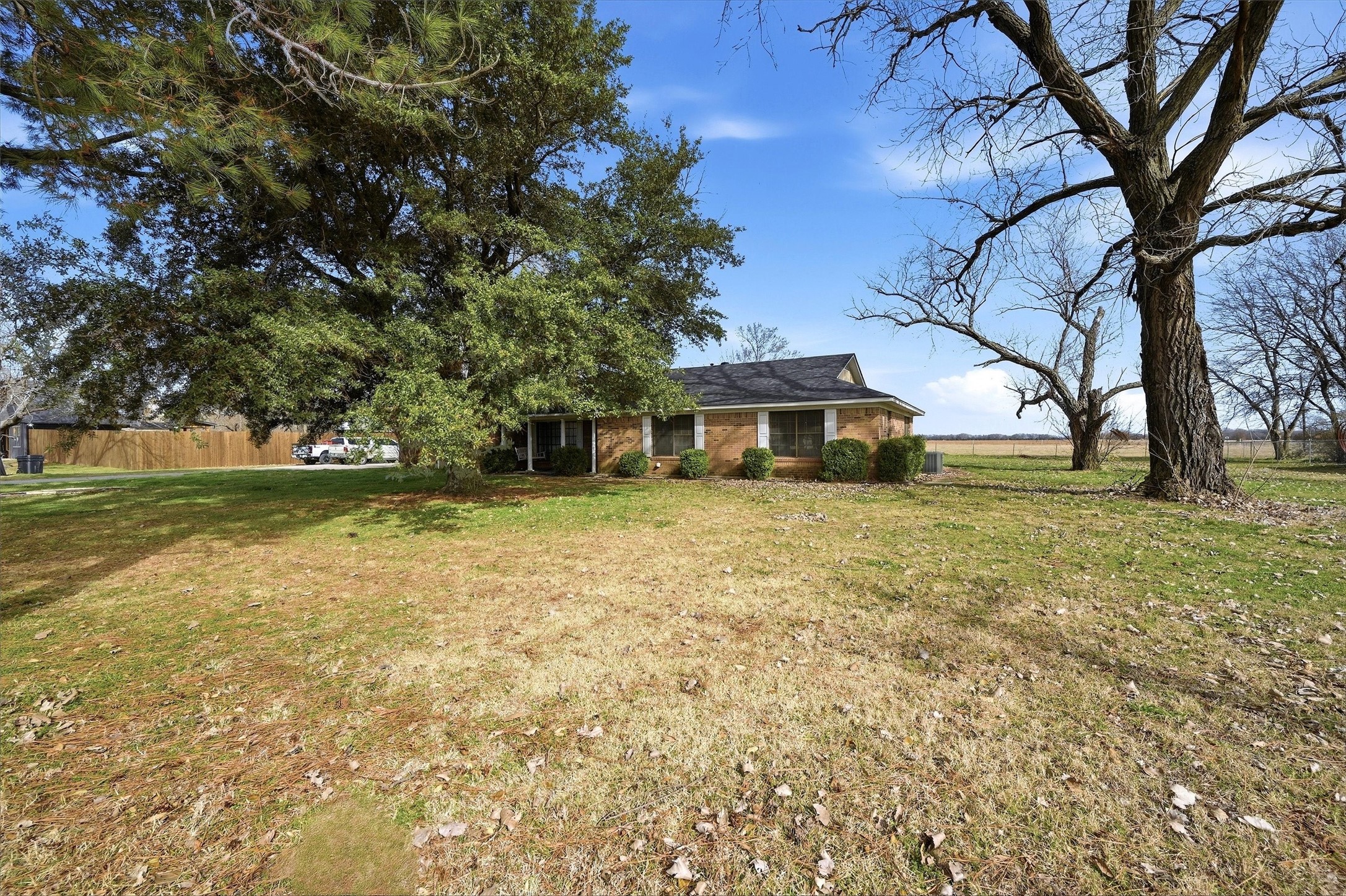 27161 State Highway 56 Whitesboro TX 76273