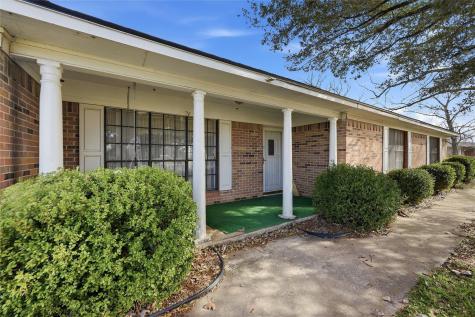 27161 State Highway 56 Whitesboro TX 76273