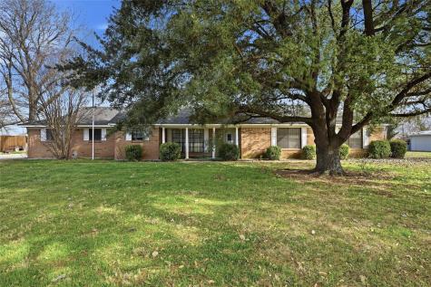 27161 State Highway 56 Whitesboro TX 76273