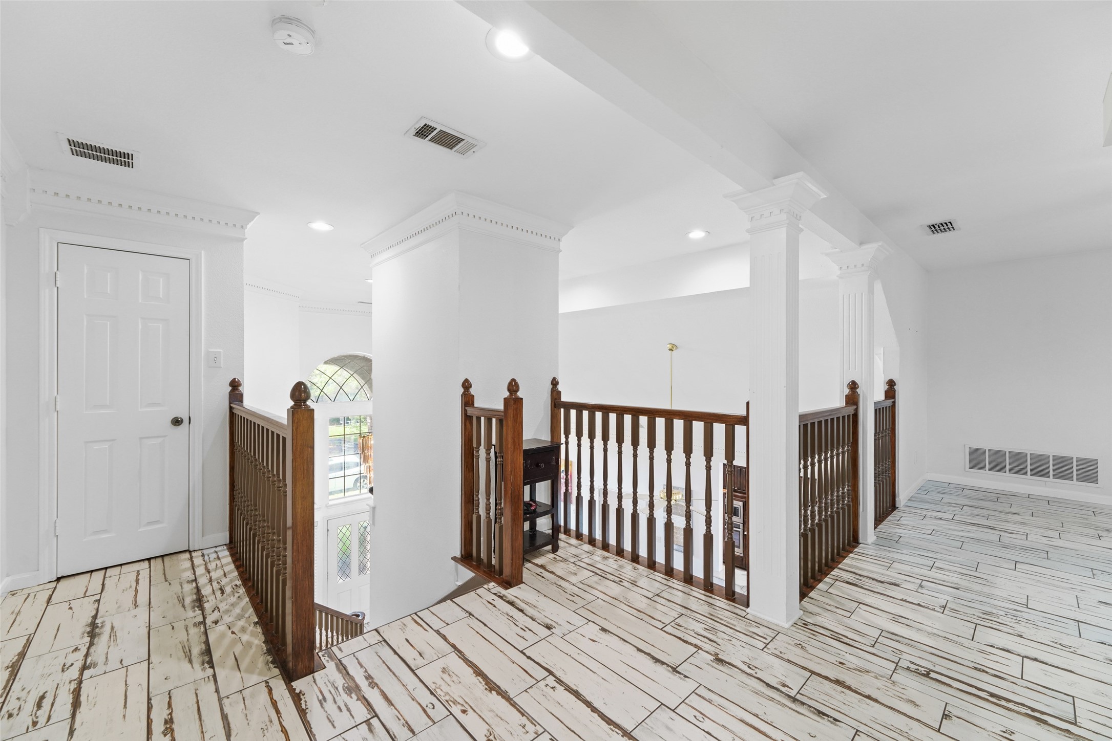 8901 Lakepointe Avenue Rowlett TX 75088