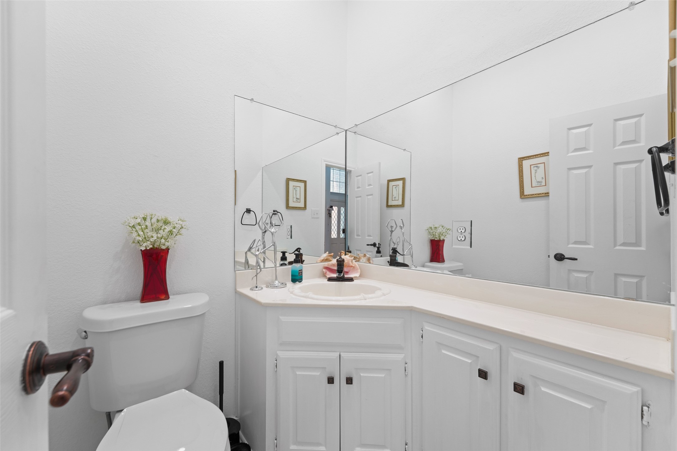 8901 Lakepointe Avenue Rowlett TX 75088