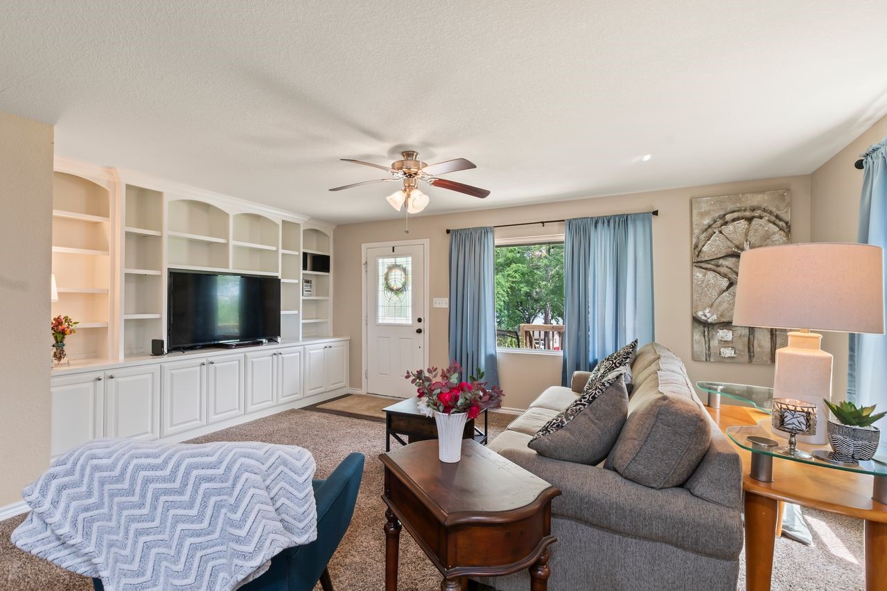 13663 Park Harbor Eustace TX 75124