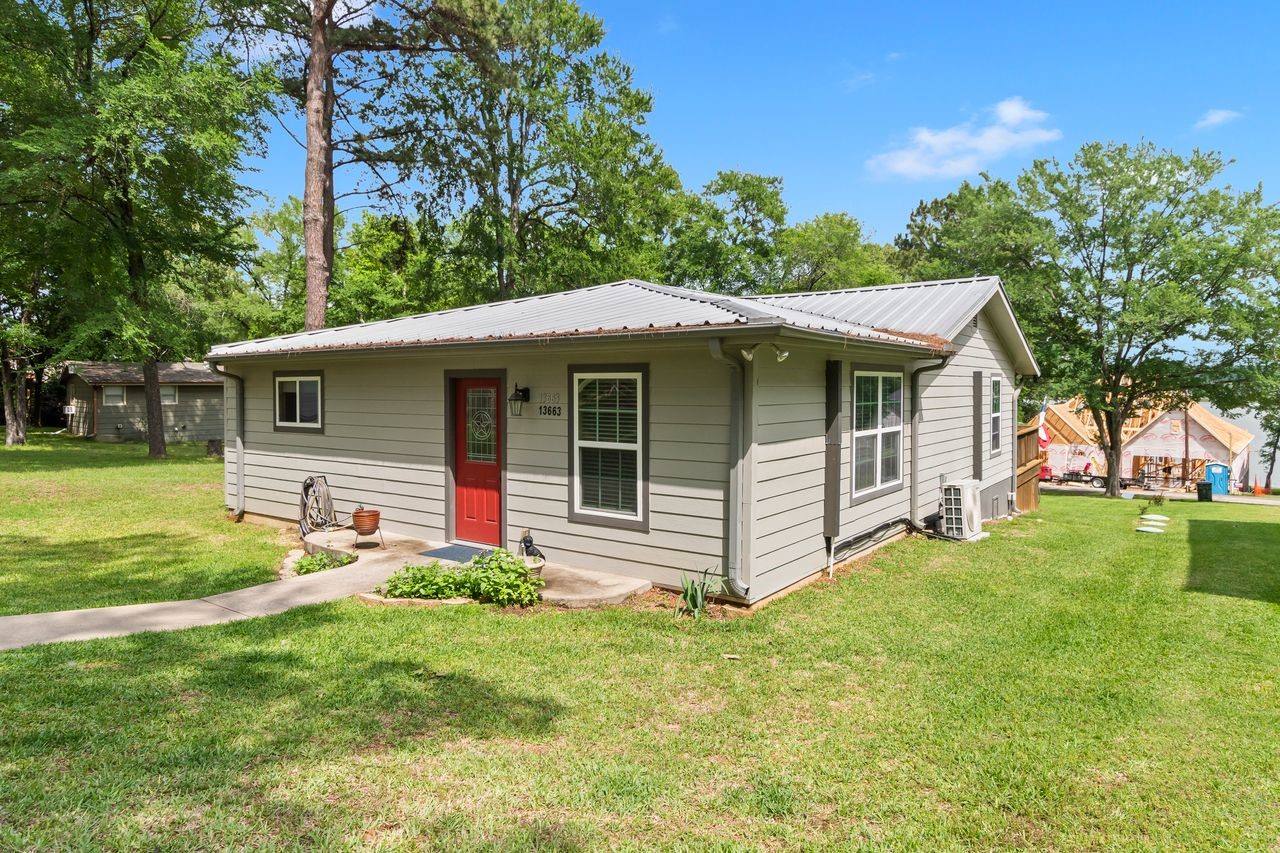13663 Park Harbor Eustace TX 75124