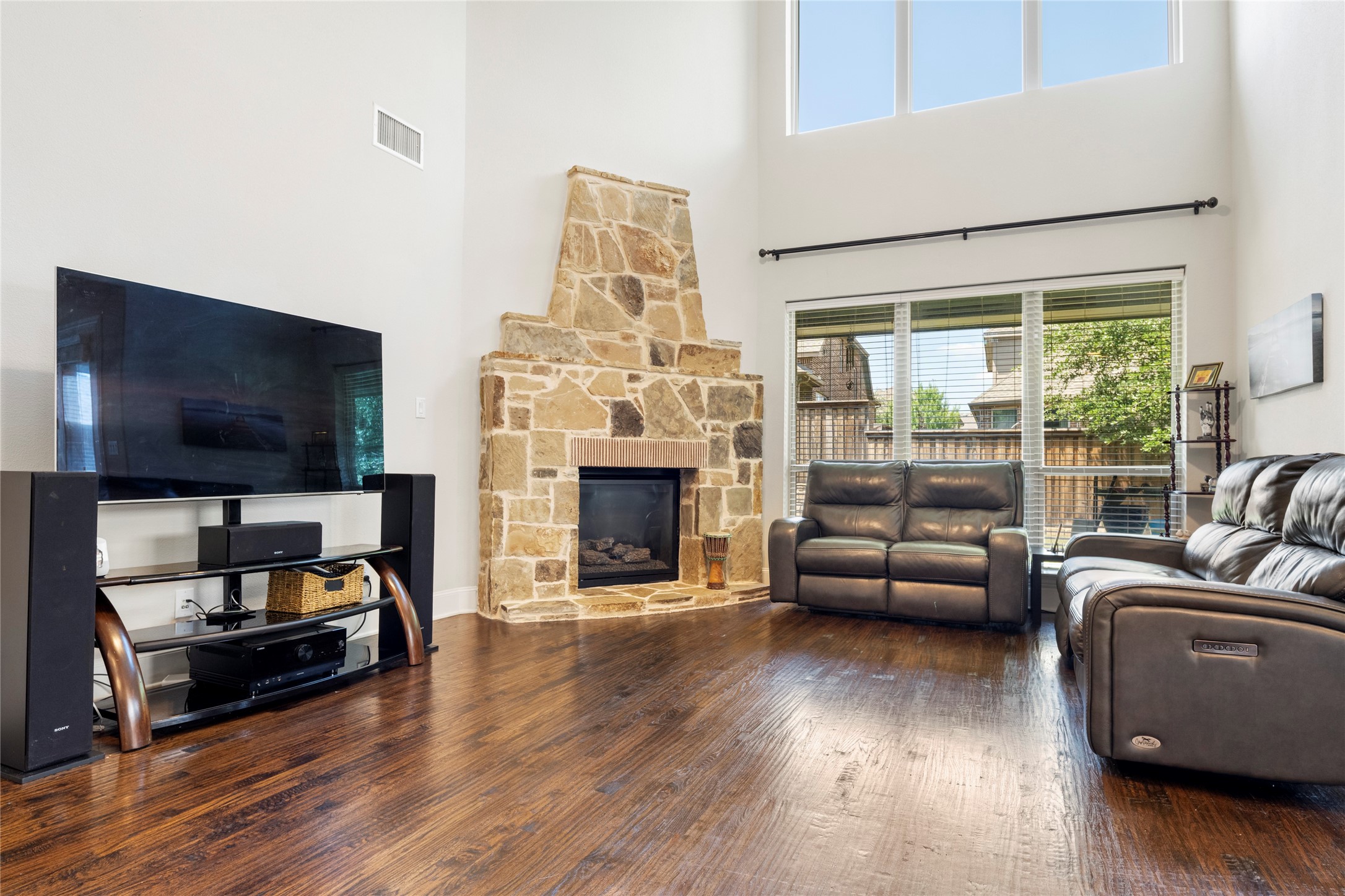 419 Paluxy Drive Irving TX 75039
