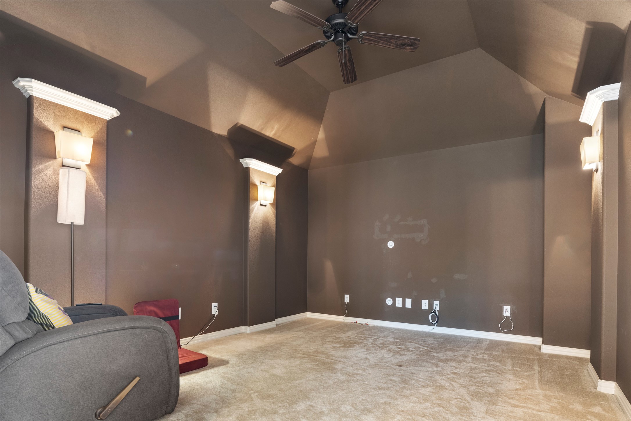 419 Paluxy Drive Irving TX 75039