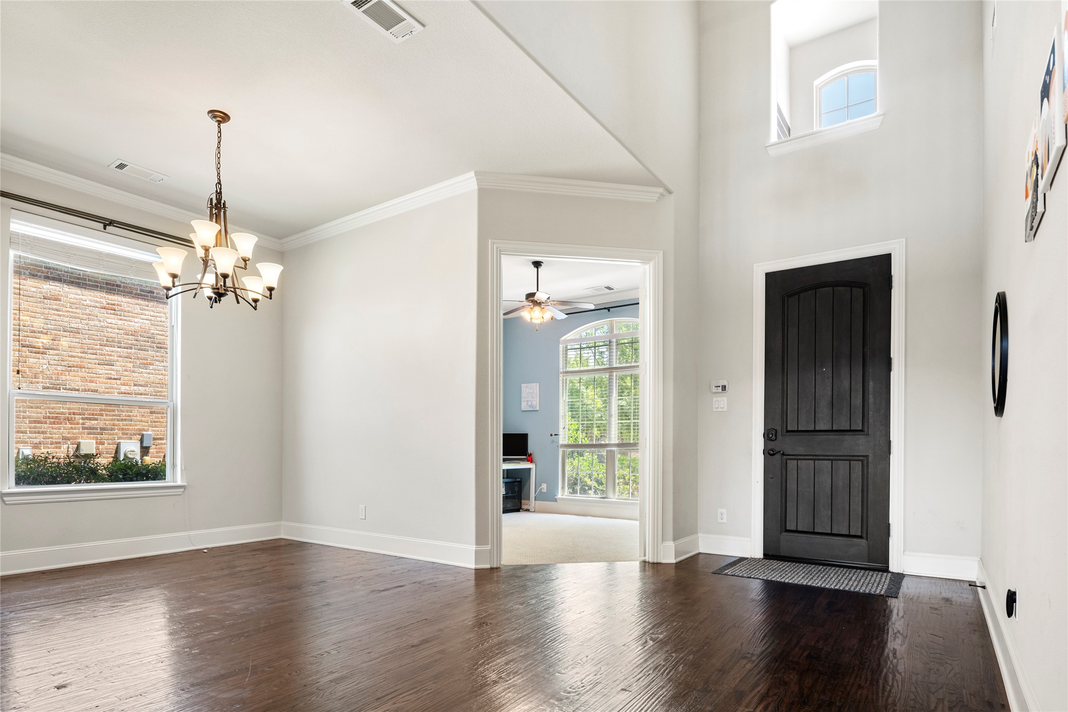 419 Paluxy Drive Irving TX 75039