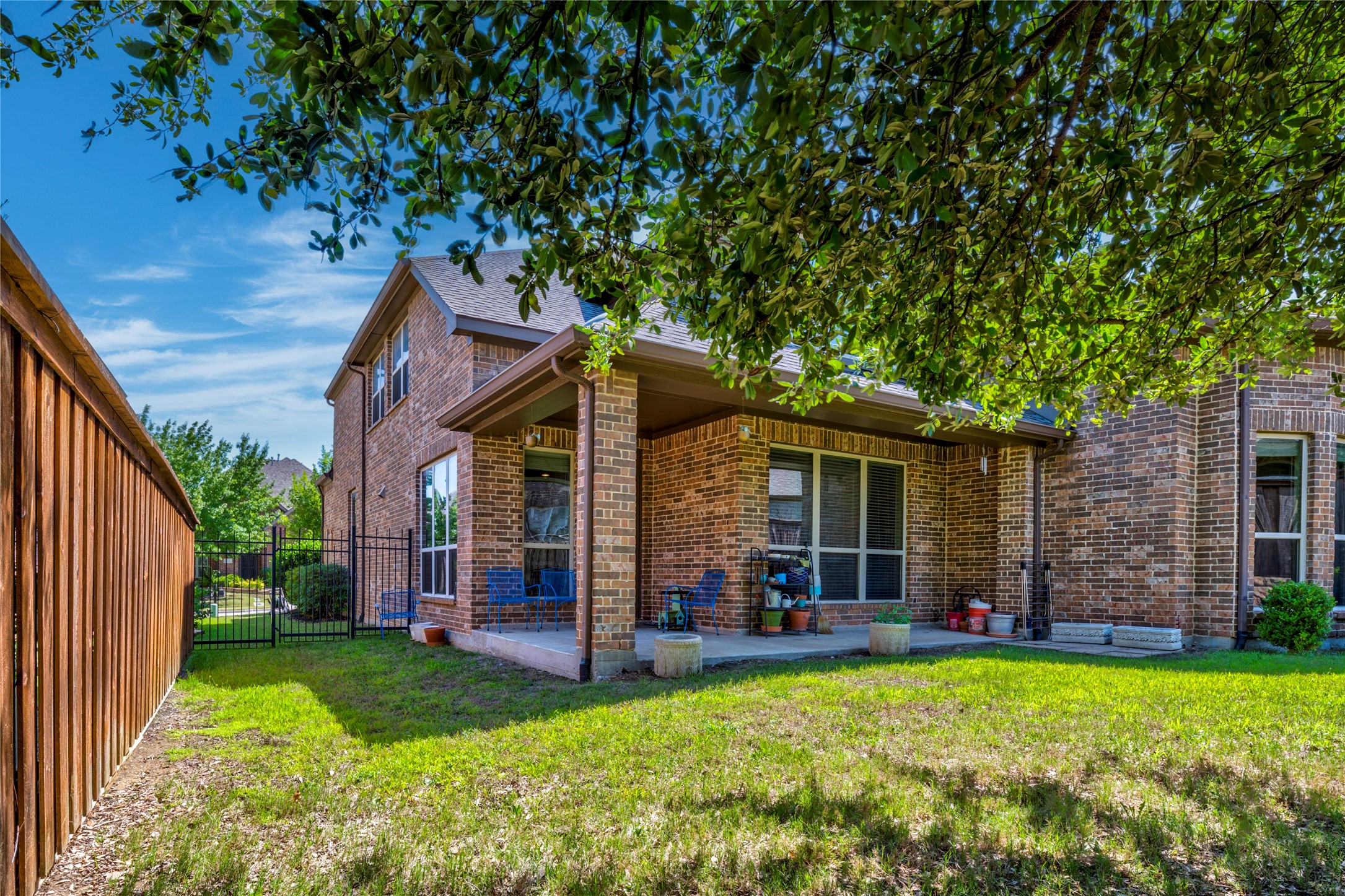 419 Paluxy Drive Irving TX 75039