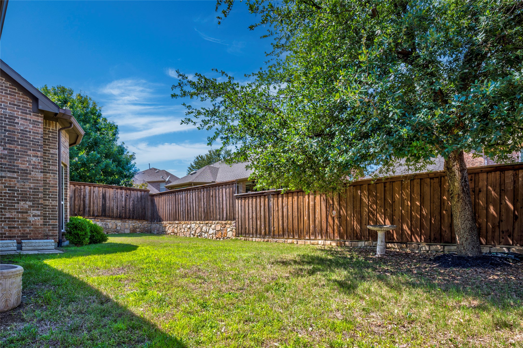 419 Paluxy Drive Irving TX 75039