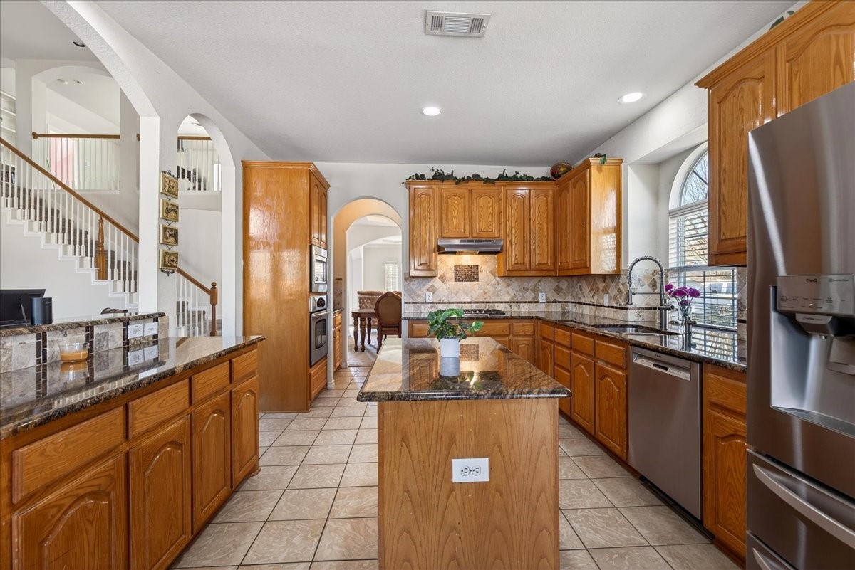 7308 Hawk Lane Sachse TX 75048