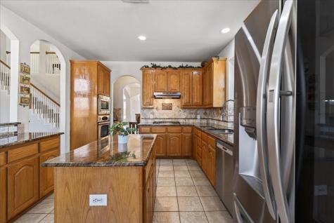 7308 Hawk Lane Sachse TX 75048