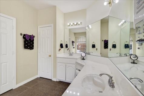 7308 Hawk Lane Sachse TX 75048