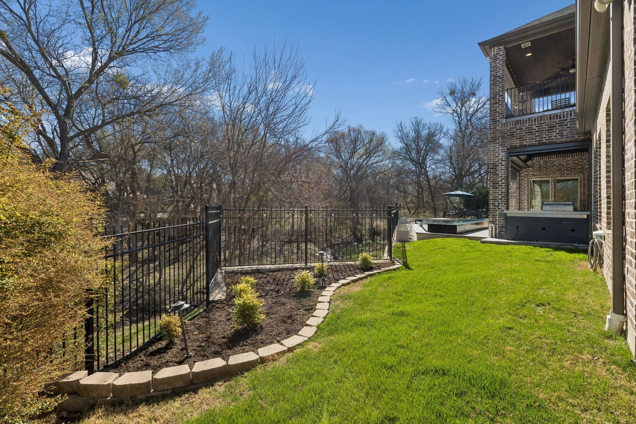 509 Park Lake Drive Mckinney TX 75072